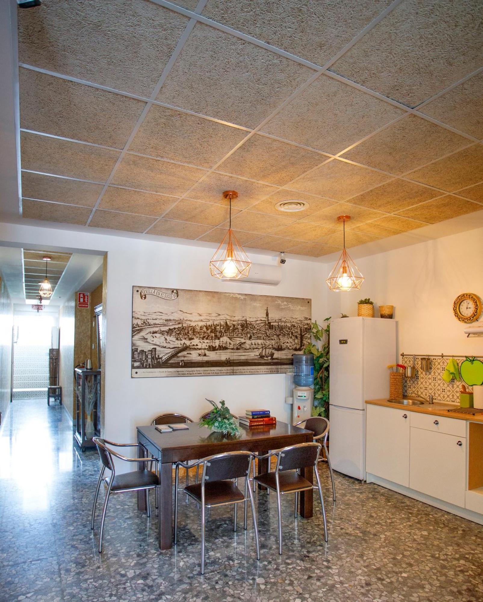 Italica Hostel Сантипонсе Экстерьер фото